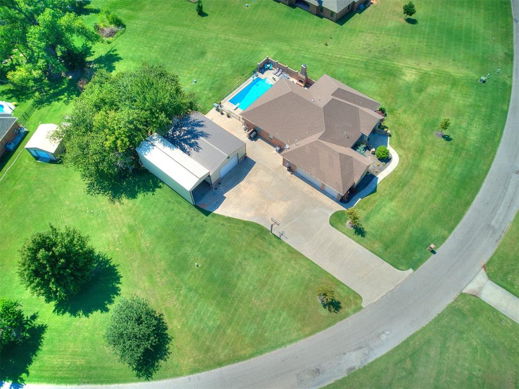 852 County Street 2921