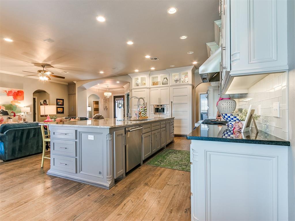 852 County Street 2921