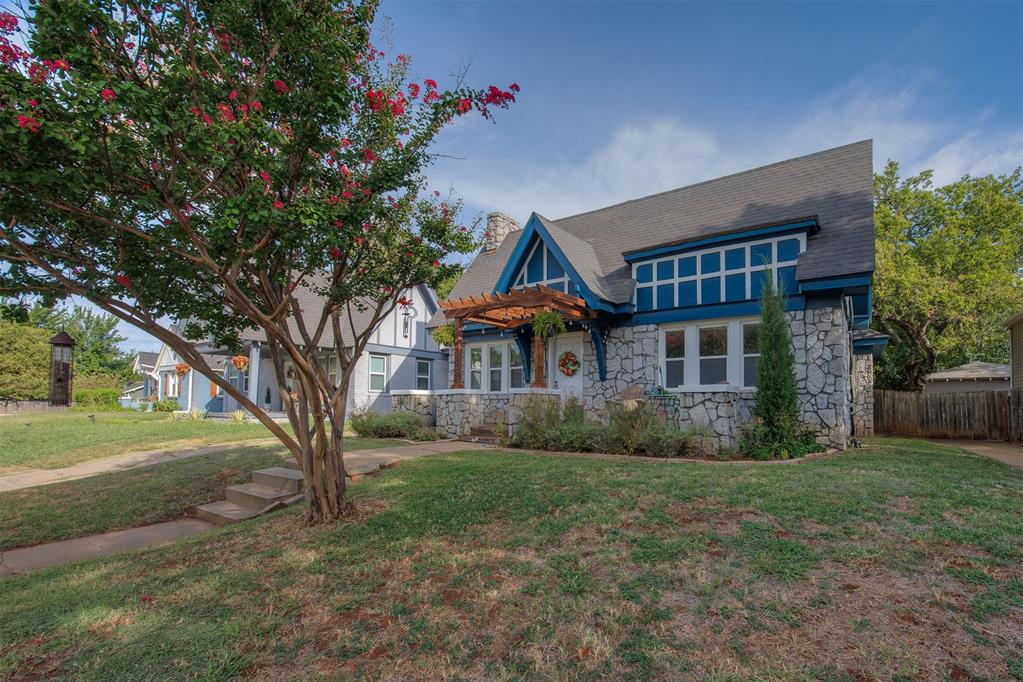 713 NW 33rd Street
