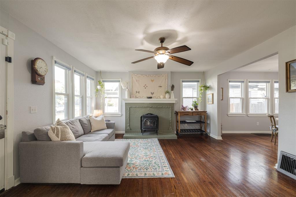 713 NW 33rd Street