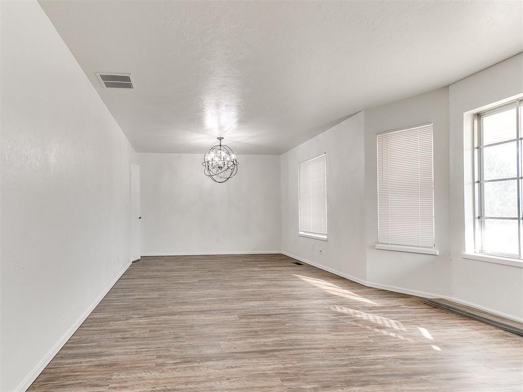 5837 NW 86th Street