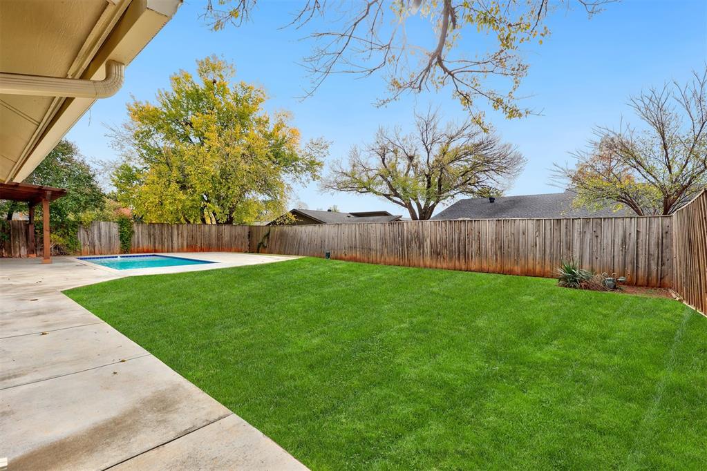 3212 Castlerock Road