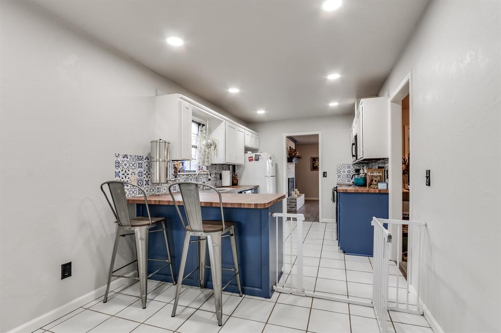 10104 Southridge Drive
