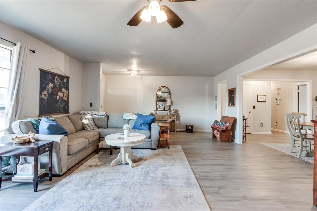 10104 Southridge Drive