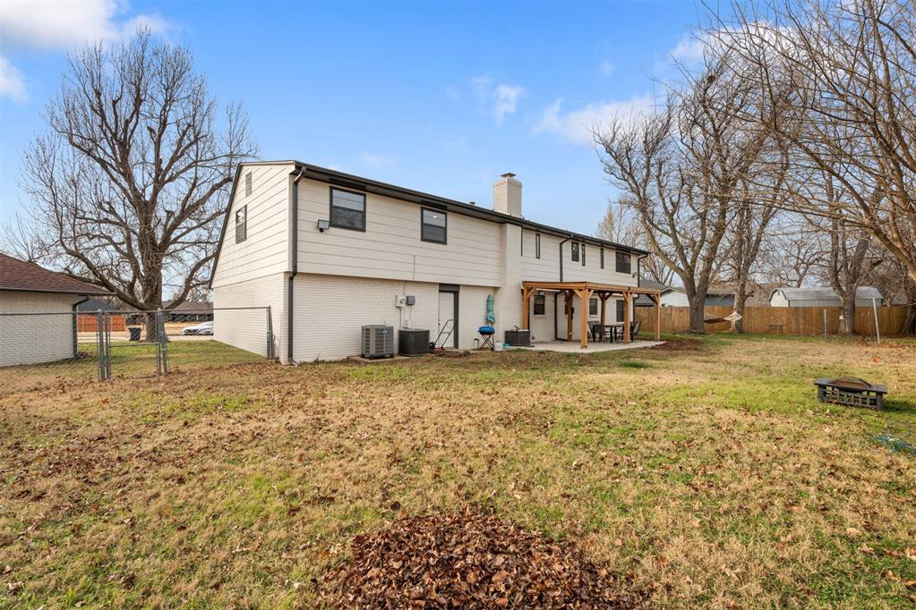 2517 NW 121st Street