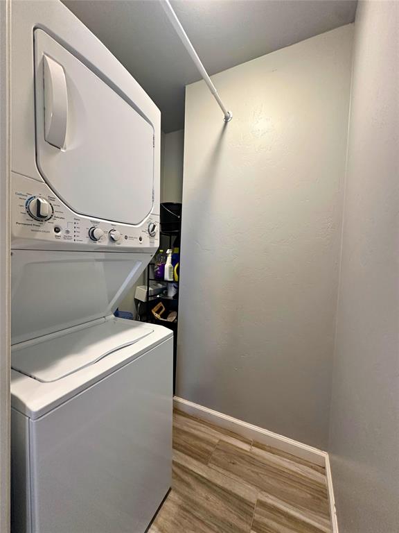 6000 N Brookline Avenue Unit: 50