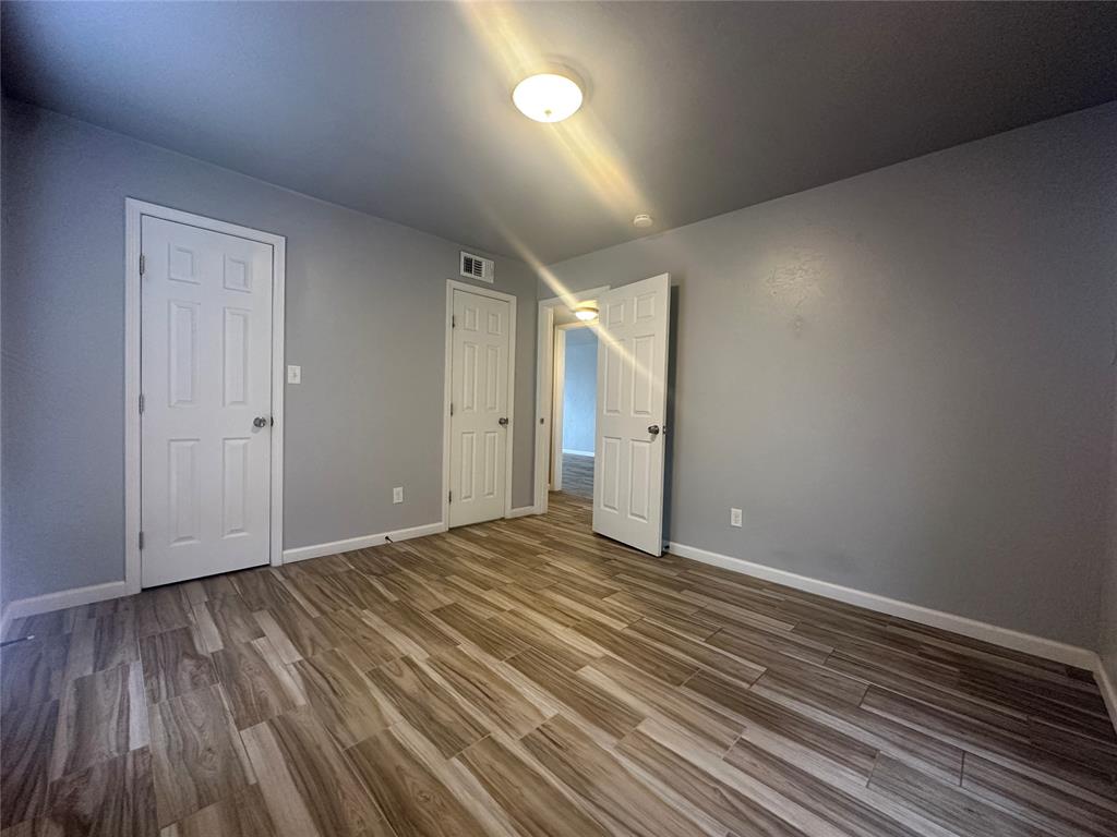 6000 N Brookline Avenue Unit: 50