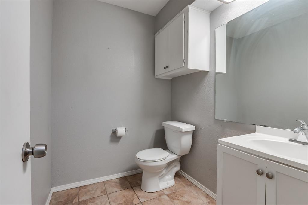 10125 N Pennsylvania Avenue Unit: 8