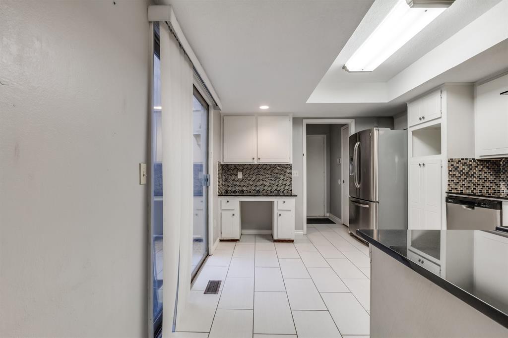 10125 N Pennsylvania Avenue Unit: 8