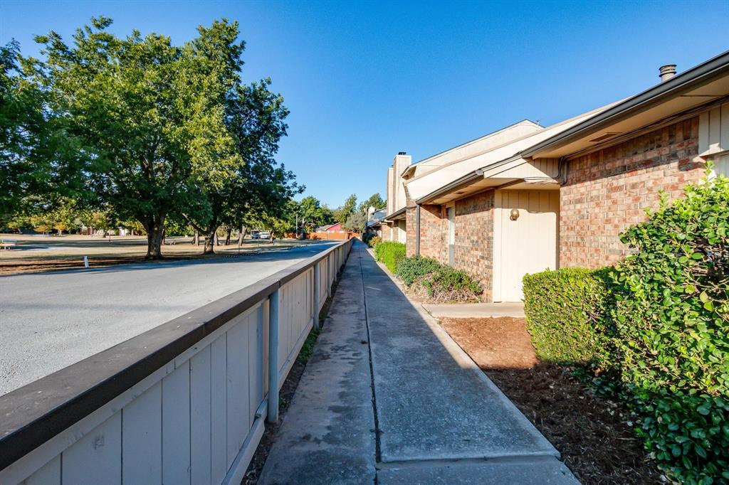 10125 N Pennsylvania Avenue Unit: 8