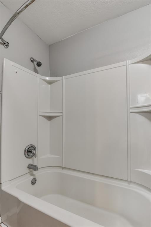 10125 N Pennsylvania Avenue Unit: 8
