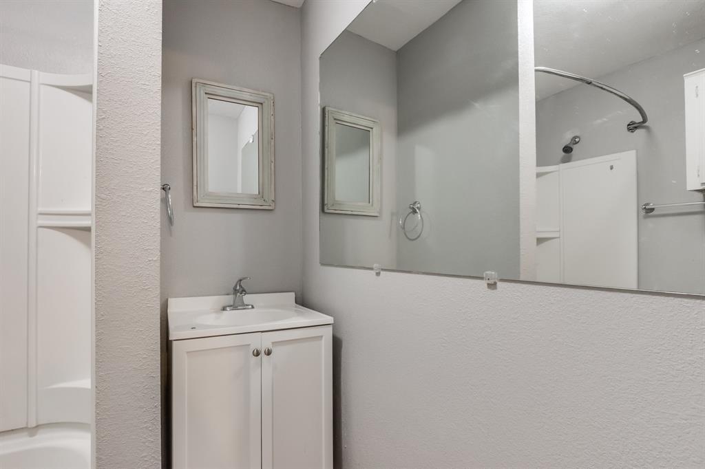 10125 N Pennsylvania Avenue Unit: 8
