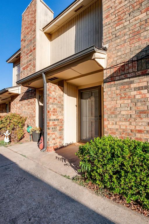 10125 N Pennsylvania Avenue Unit: 8