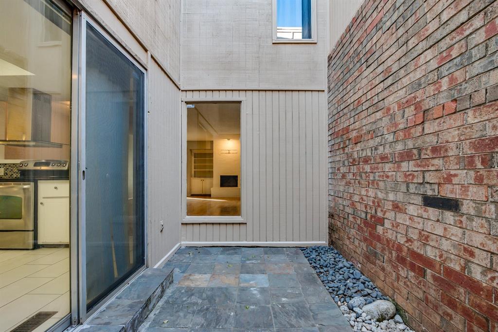 10125 N Pennsylvania Avenue Unit: 8