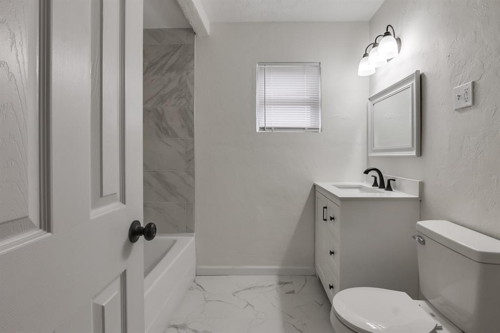321 SE 67th Street