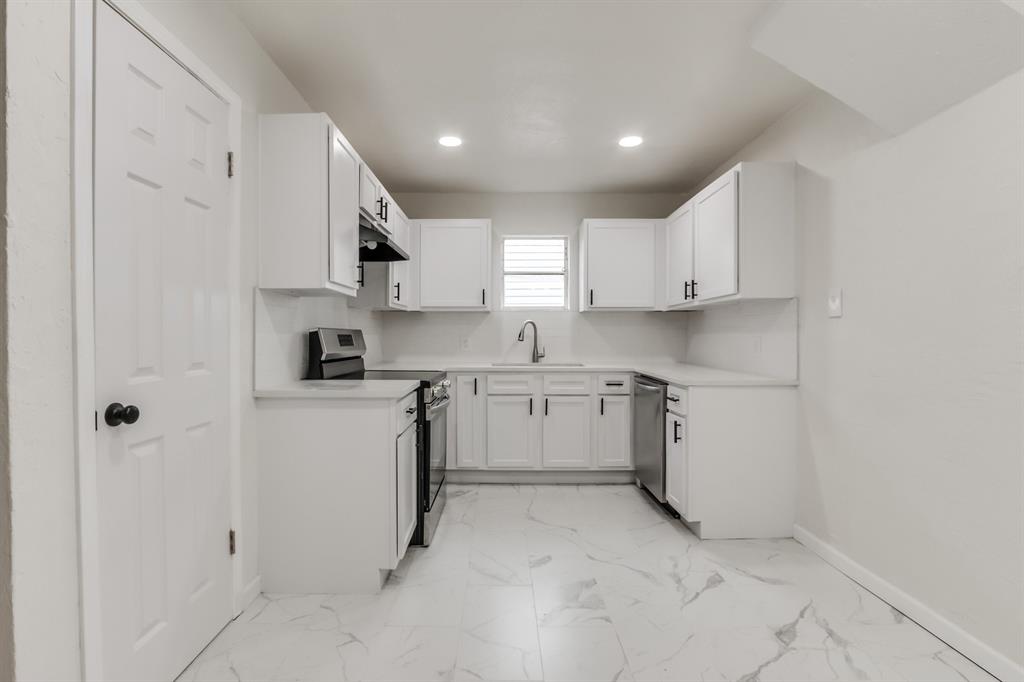 321 SE 67th Street