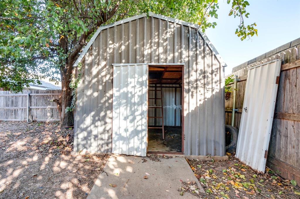 2624 SW 90th Place