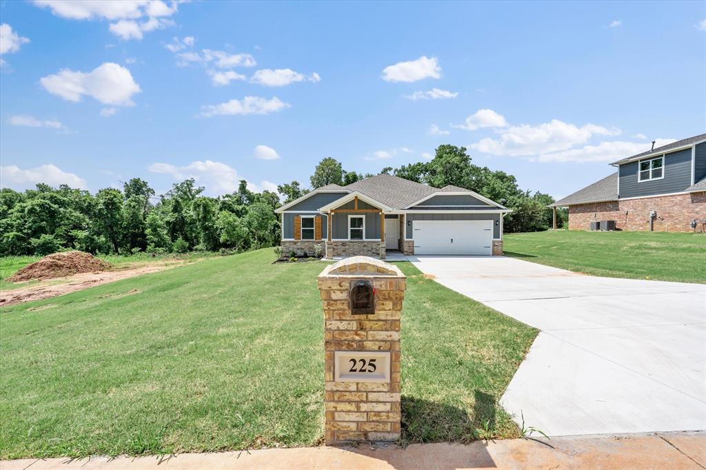 225 Stella Trail