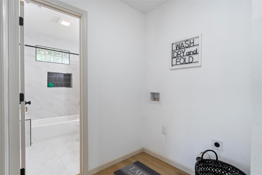 2800 NW 43rd Street
