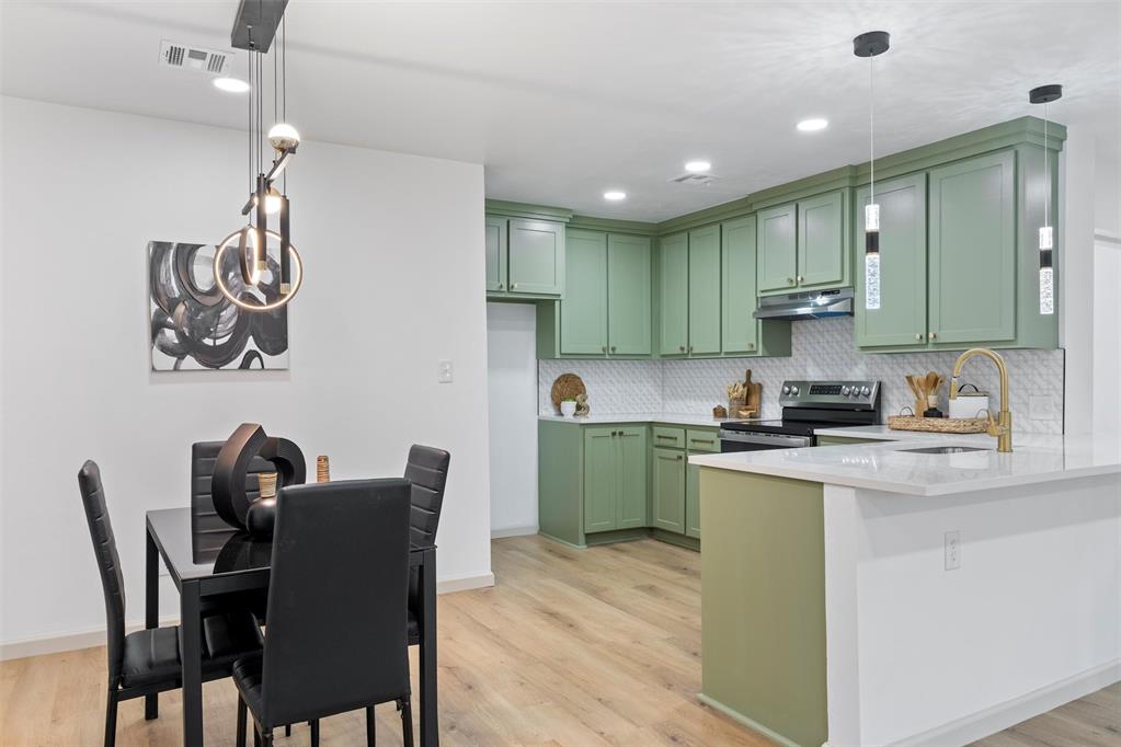 2800 NW 43rd Street