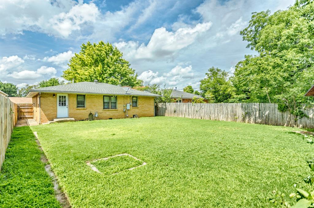 3012 NW 67th Street