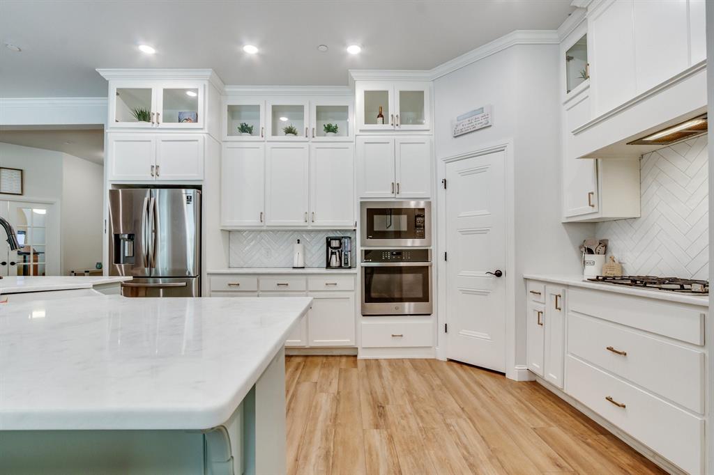 15400 SE 49th Street