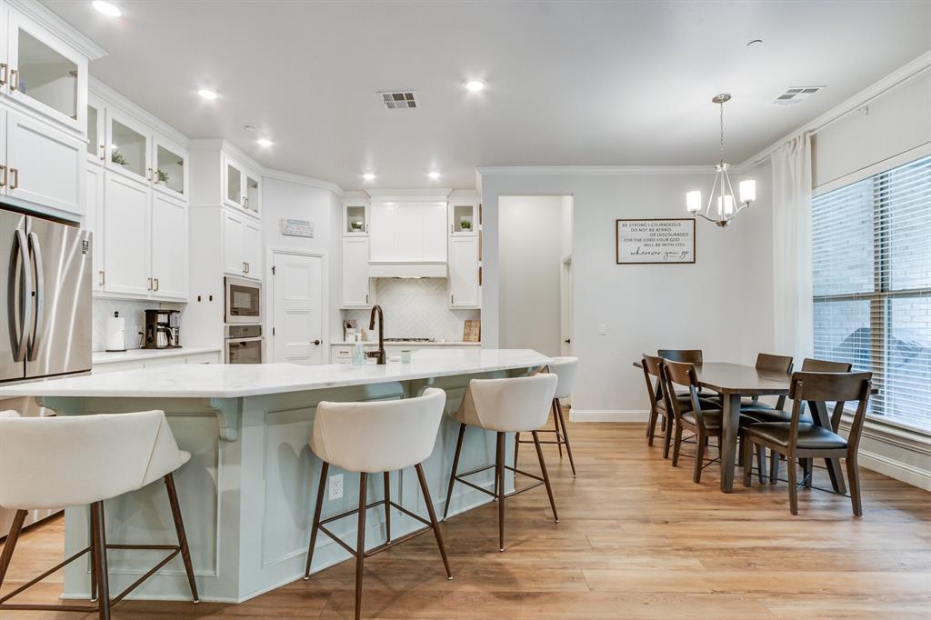 15400 SE 49th Street