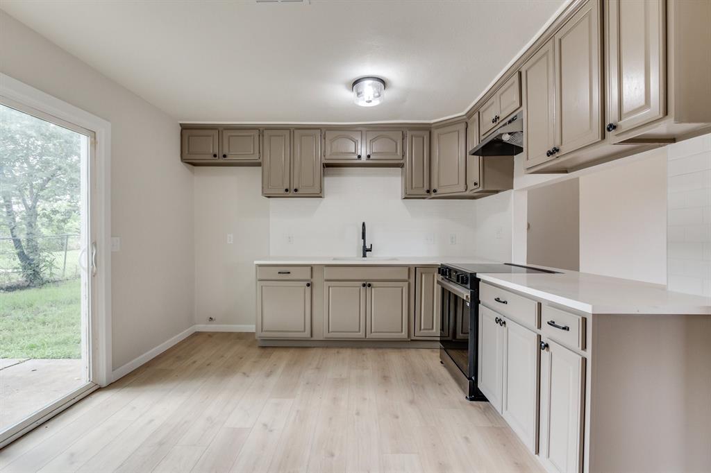 812 NW 113th Street