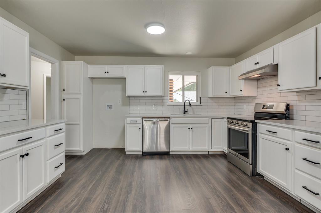 3325 NW 65th Street