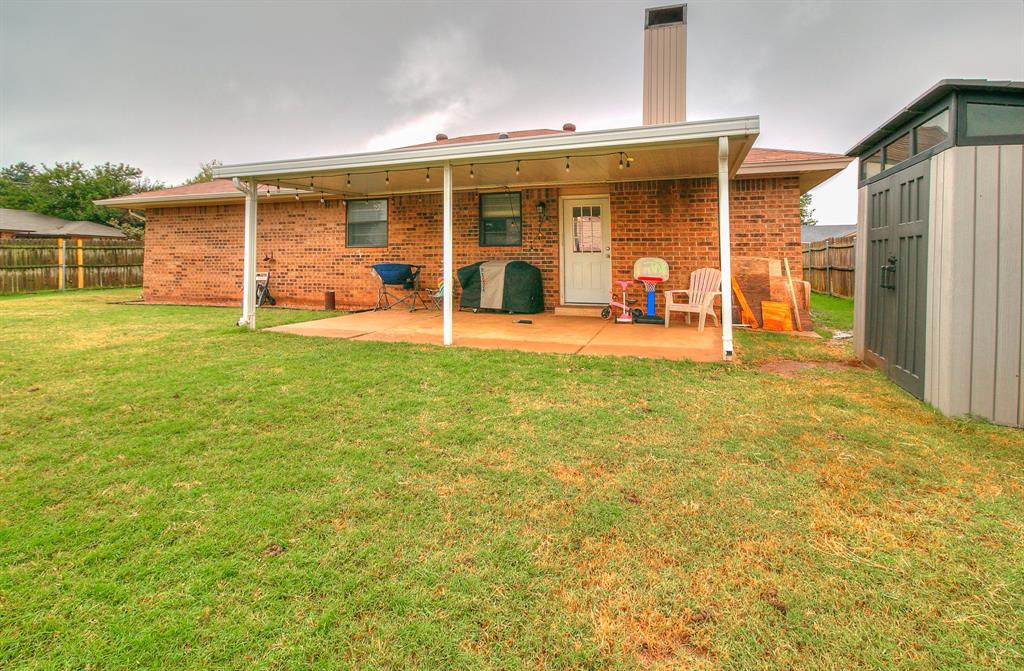 1119 Oakwood Drive
