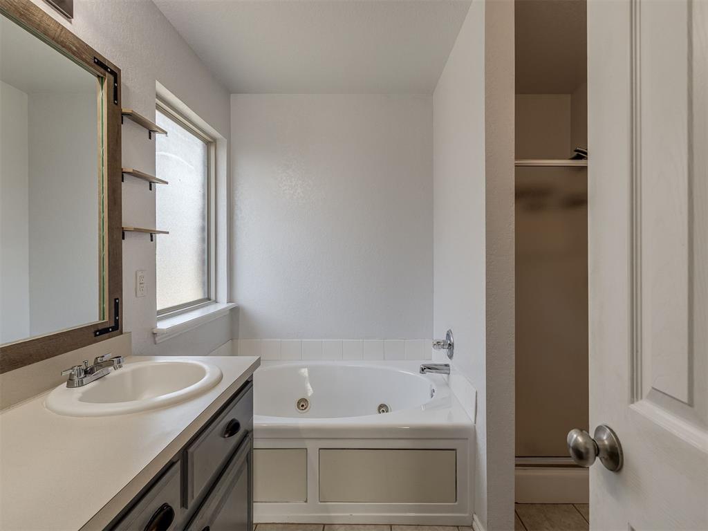 3200 SW 103rd Street
