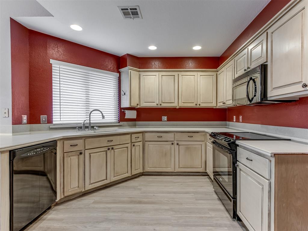 7913 Wilshire Ridge Drive