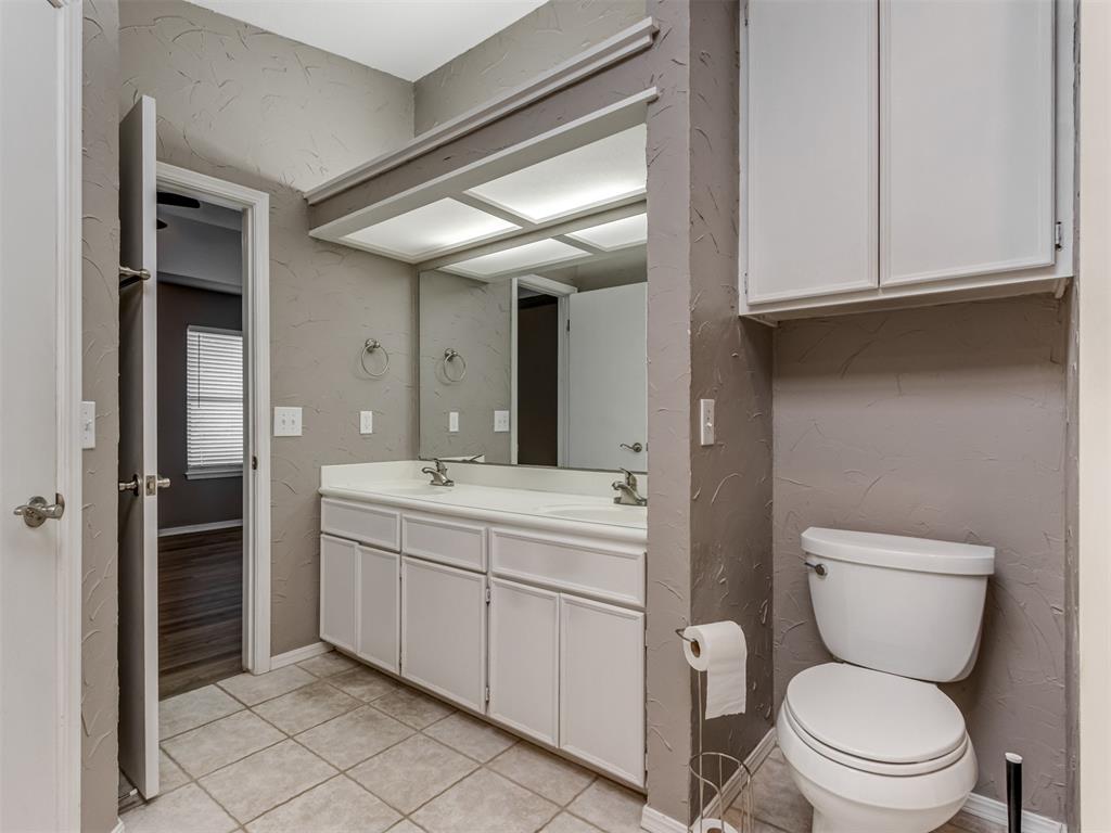 7913 Wilshire Ridge Drive