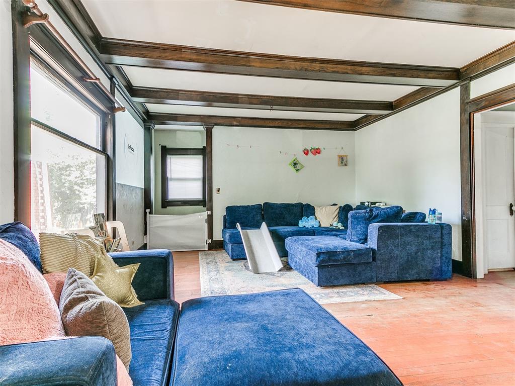 2237 NW 17th Street