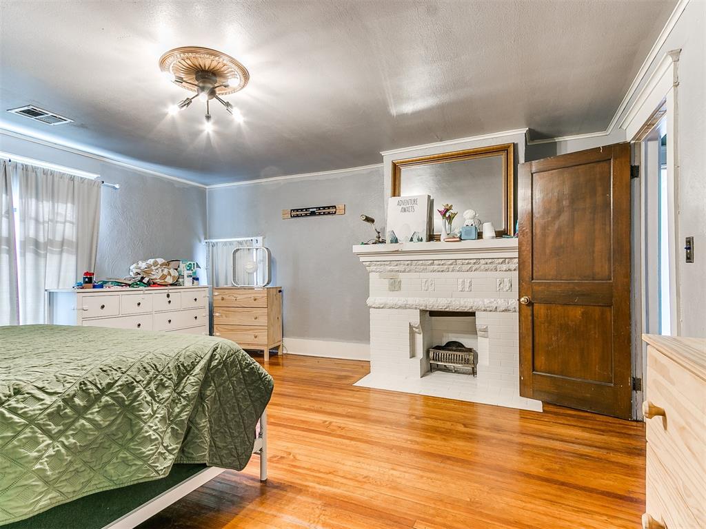 2237 NW 17th Street