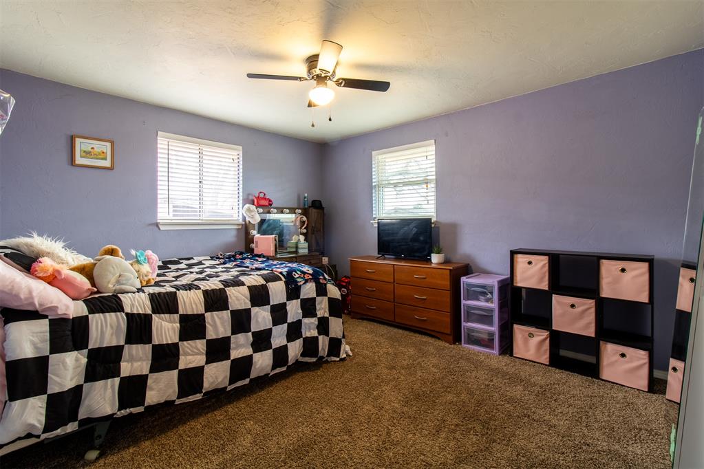 1617 Serenade Drive
