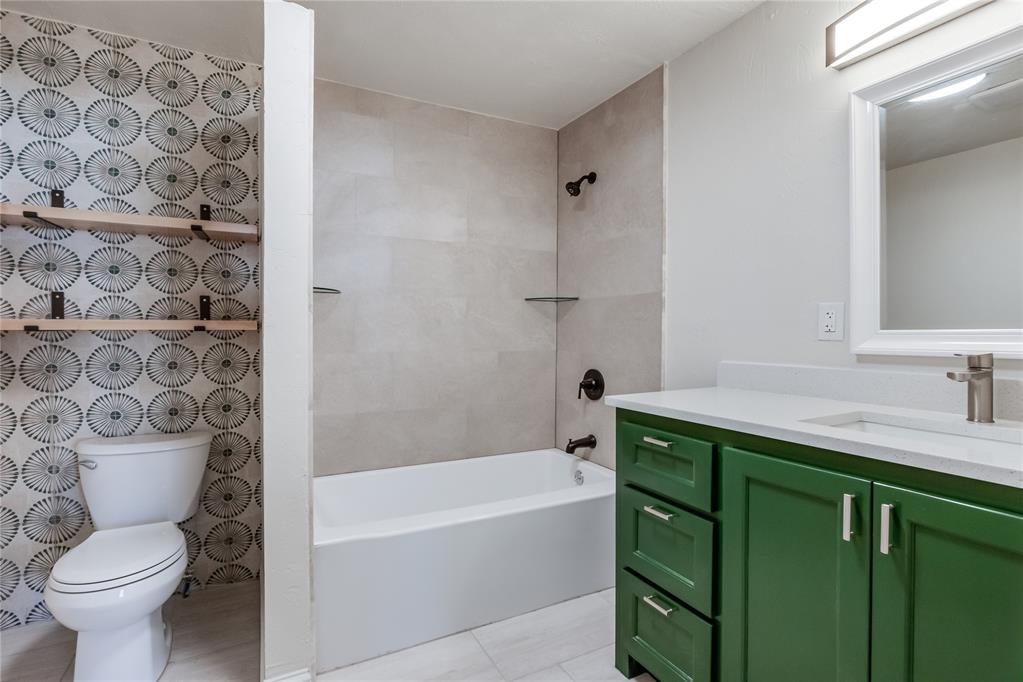 230 SE 50th Street