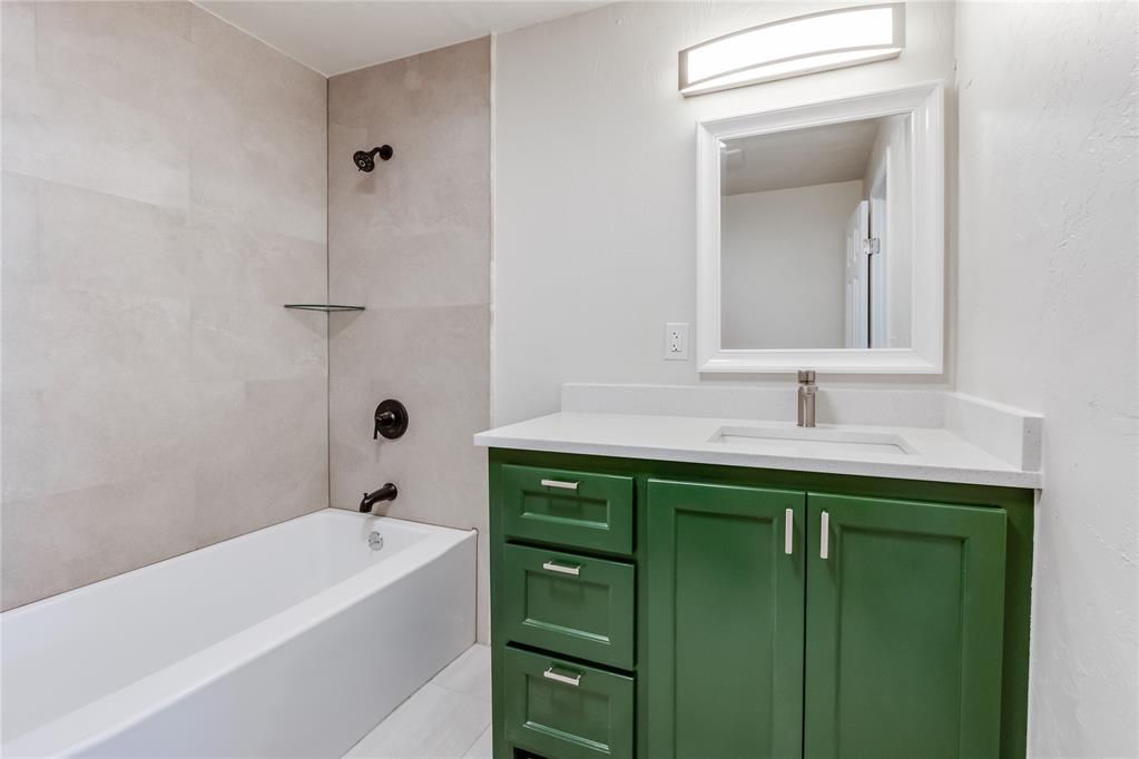 230 SE 50th Street