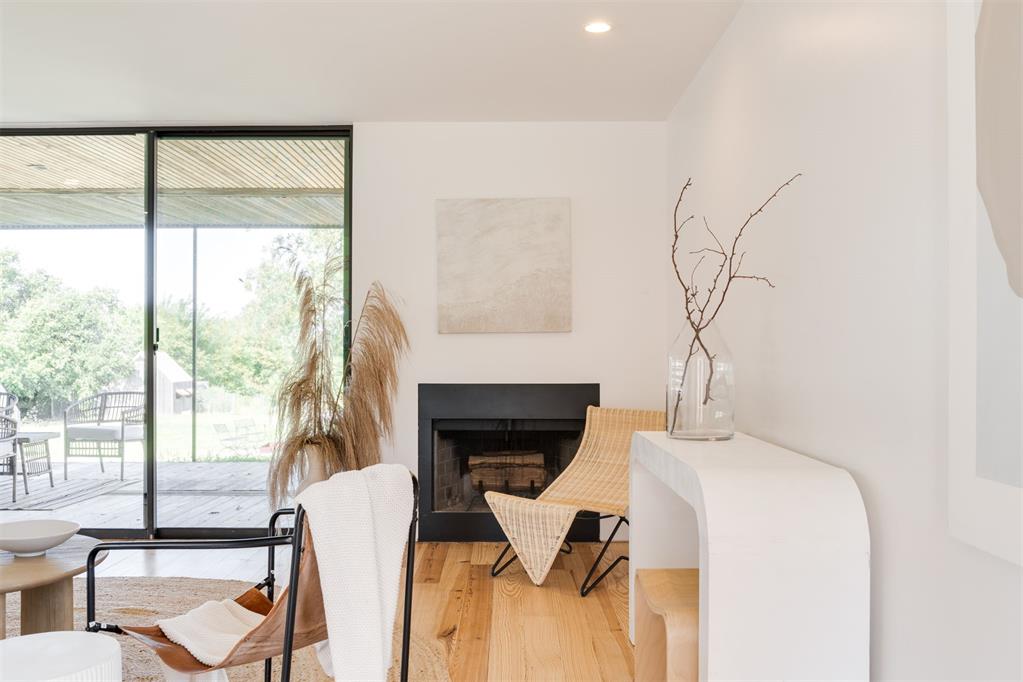 8925 Acre View Drive