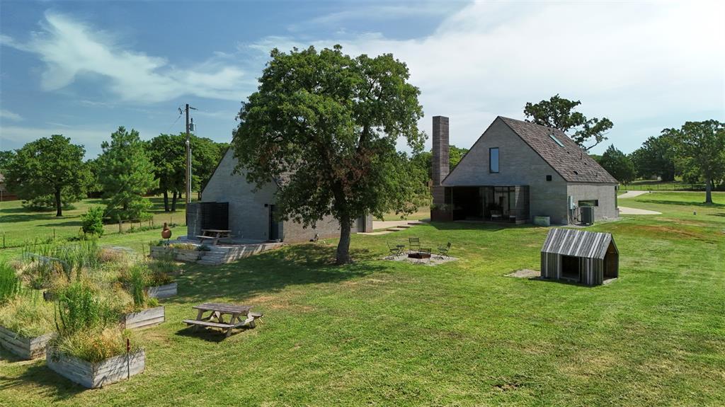 8925 Acre View Drive