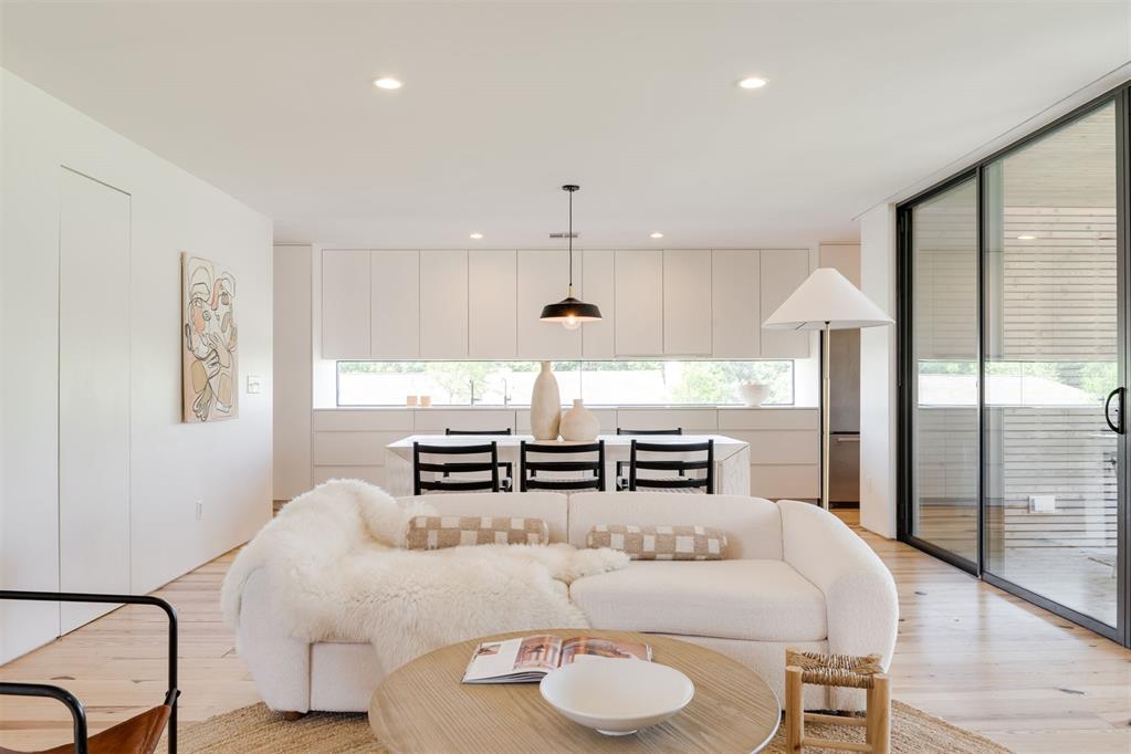 8925 Acre View Drive