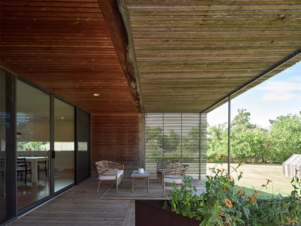 8925 Acre View Drive