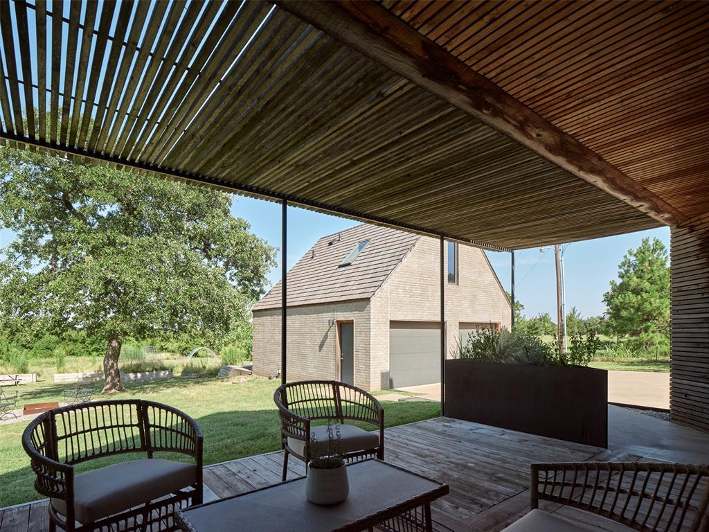 8925 Acre View Drive