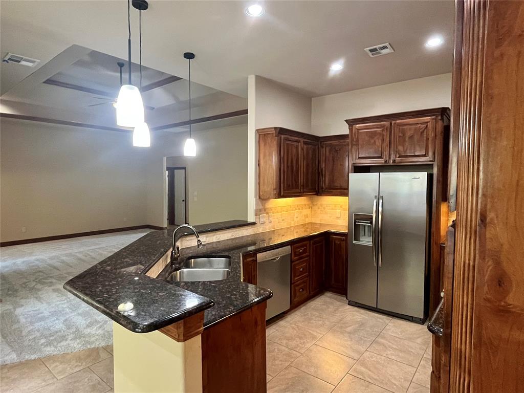 3605 Oakridge Circle