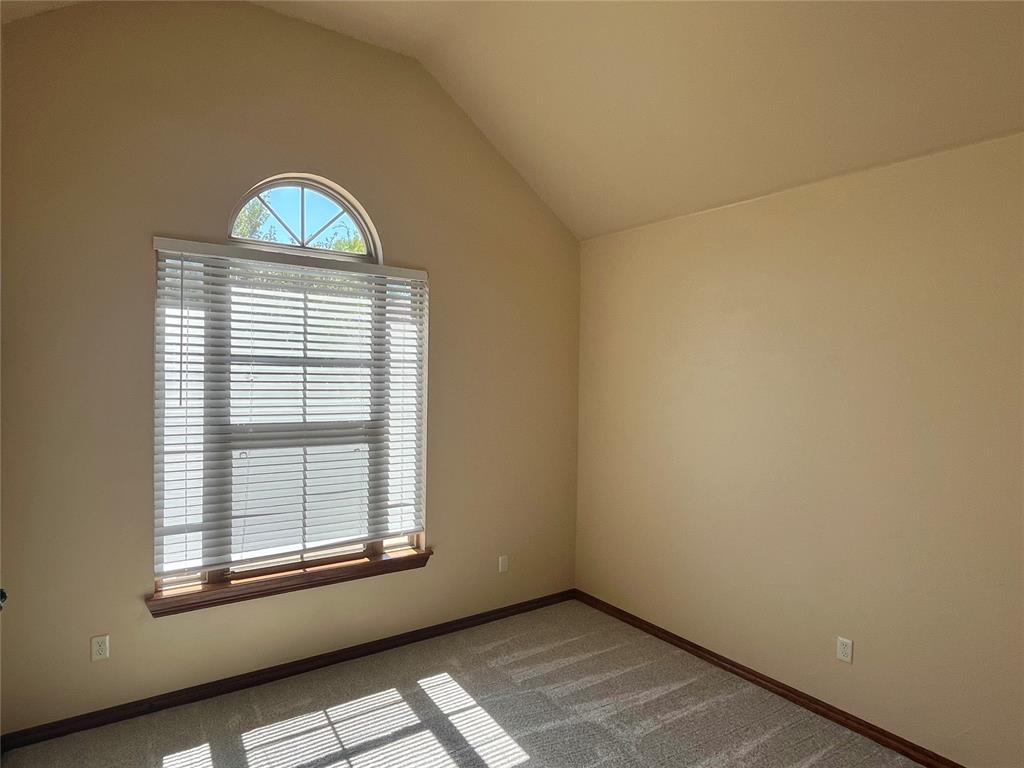 3605 Oakridge Circle