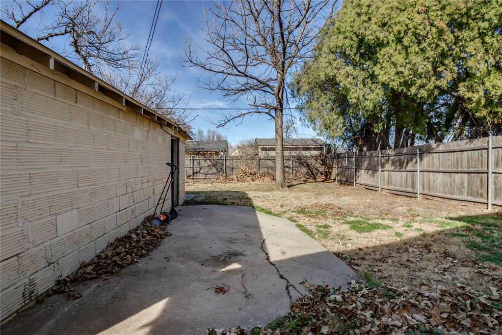 2345 NW 19th Street