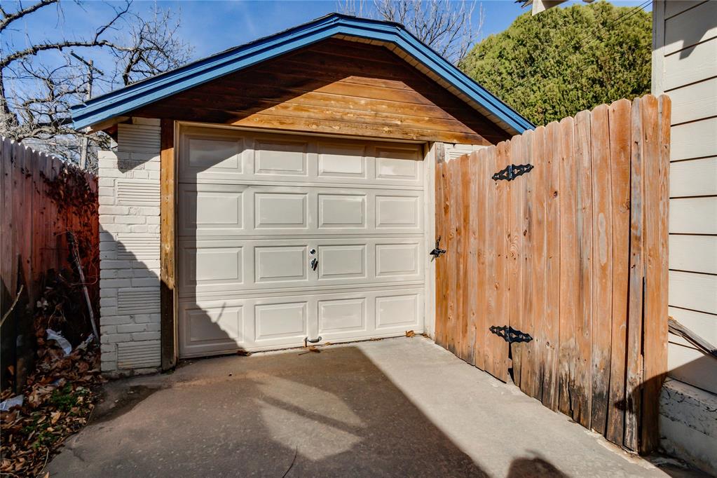 2345 NW 19th Street