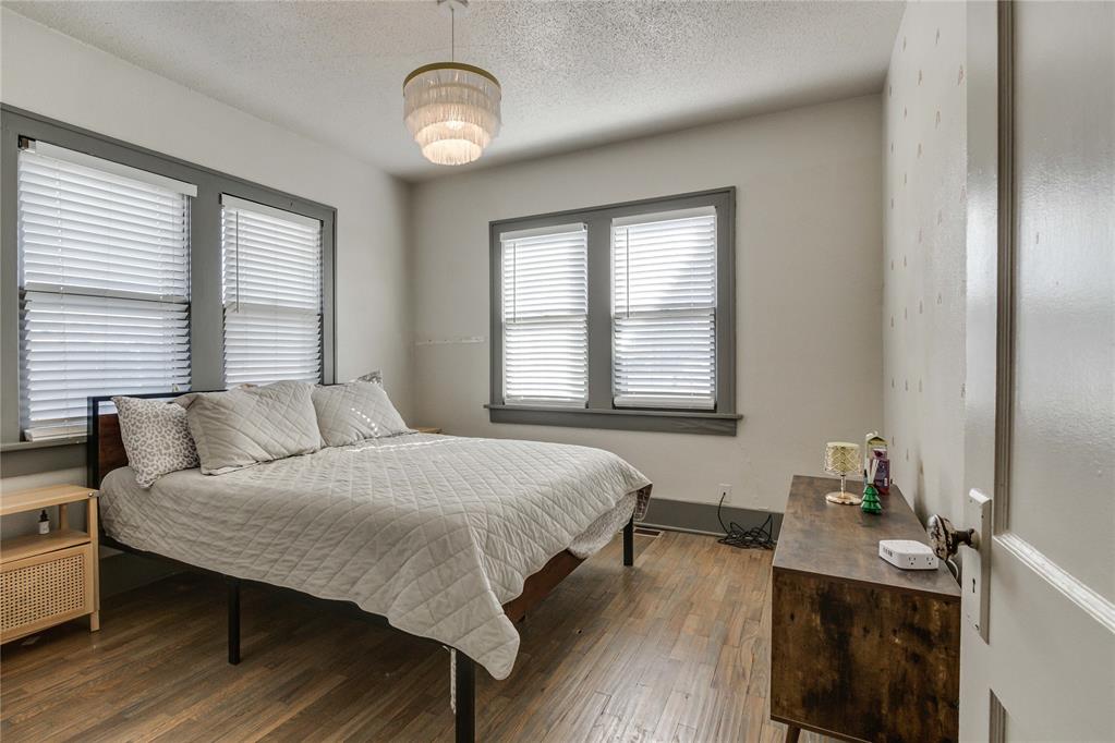 2345 NW 19th Street