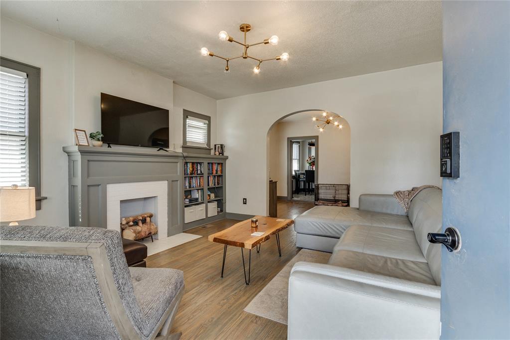 2345 NW 19th Street