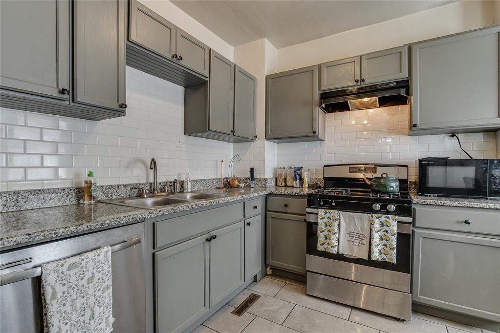2345 NW 19th Street